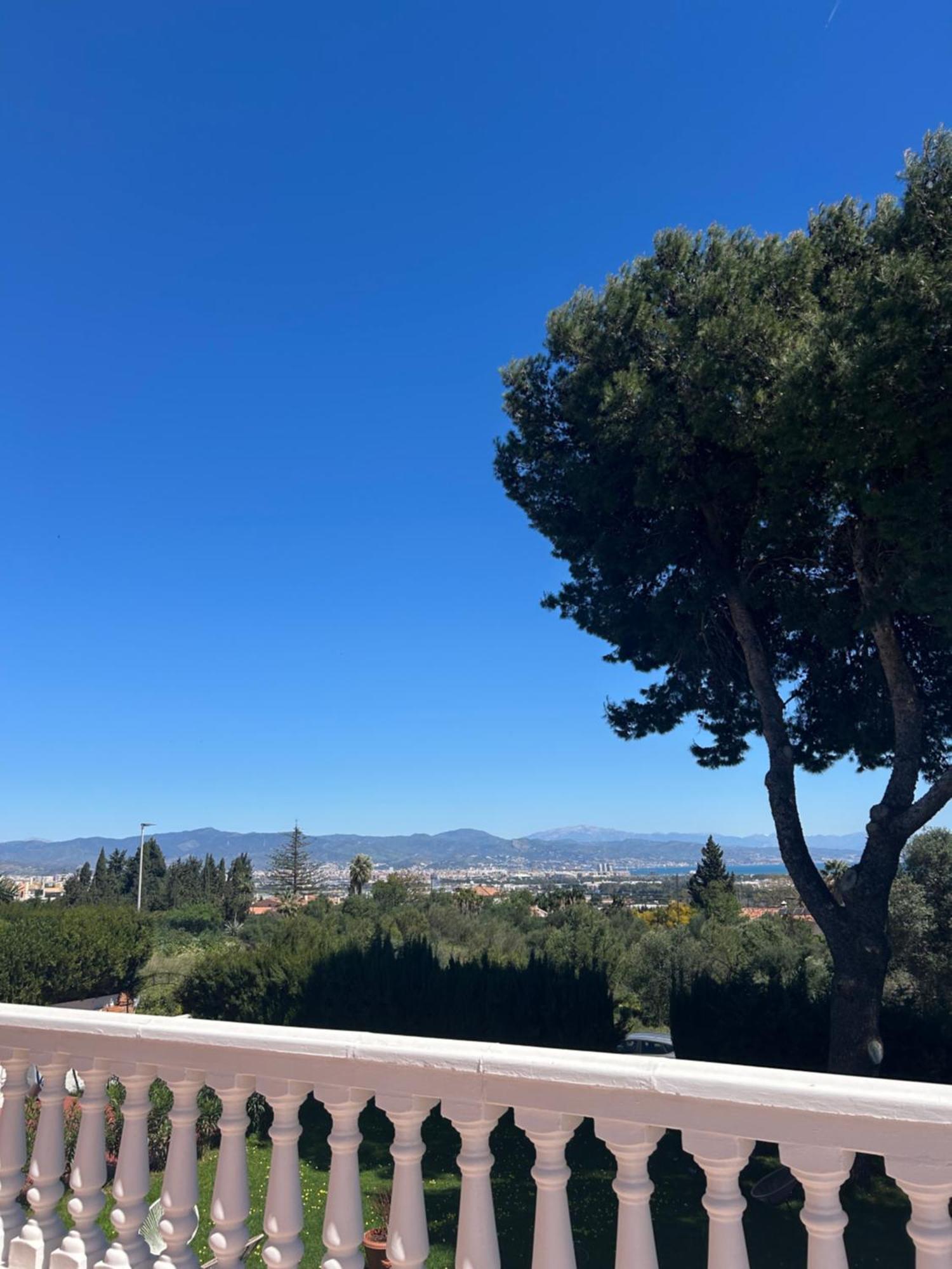 Villa Annalisa, Relax, Sleep And Fly! Malaga Bagian luar foto